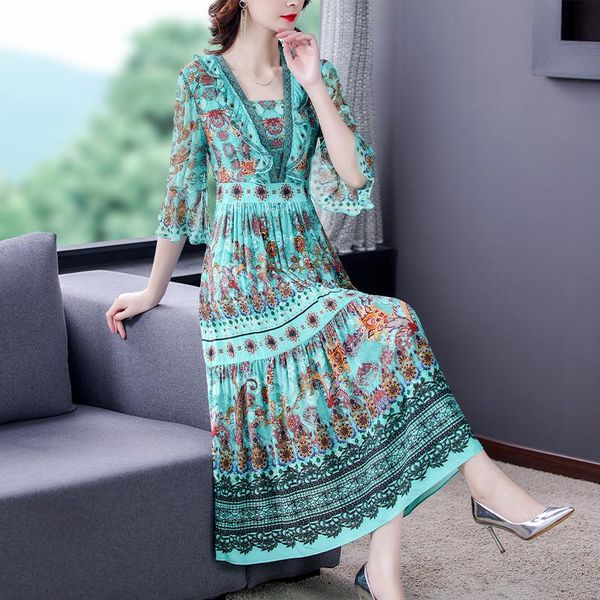 casual dresses summer boho blue floral mulberry silk beach maxi dress 2021 spring vintage 4xl plus size women elegant bodycon vestidos, Black;gray
casual dresses summer boho blue floral mulberry silk beach maxi dress 2021 spring vintage 4xl plus size women elegant bodycon vestidos, Black;gray