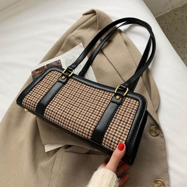 shoulder bags luxury half moon bag medium handbags fashion women vintage hand designer for female
shoulder bags luxury half moon bag medium handbags fashion women vintage hand designer for female