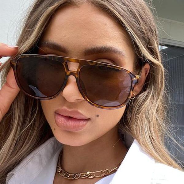 sunglasses vintage style oversized ladies fashion pilot brand women's glasses 2021 luxury trend modern, White;black
sunglasses vintage style oversized ladies fashion pilot brand women's glasses 2021 luxury trend modern, White;black
