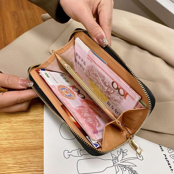 fashion ladies long wallet retro luxury large-capacity square brand designer card bag pattern clutch, Red;black
fashion ladies long wallet retro luxury large-capacity square brand designer card bag pattern clutch, Red;black