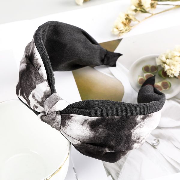 knotted wide women hair hoop headbands for girls ladies fashion tie-dye fabric bezel hair band hair accessories, Slivery;white
knotted wide women hair hoop headbands for girls ladies fashion tie-dye fabric bezel hair band hair accessories, Slivery;white