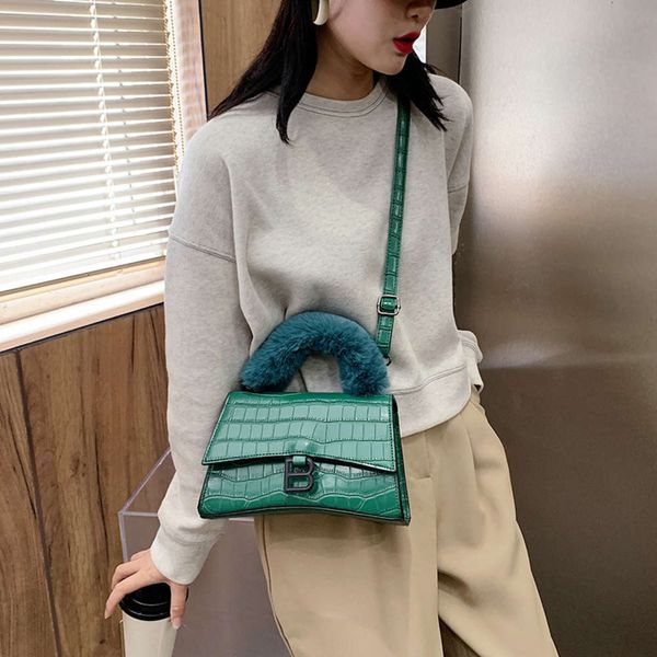hbp luxury designerins2020 new fashion armpit women's versatile solid color leisure trend one shoulder messenger bag
hbp luxury designerins2020 new fashion armpit women's versatile solid color leisure trend one shoulder messenger bag