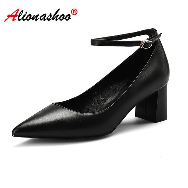 dress shoes women genuine leather office pointed toe ankle strap square heel black basic lady large size 40
dress shoes women genuine leather office pointed toe ankle strap square heel black basic lady large size 40