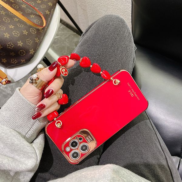 new year luxury red hand chain bracelet electroplated phone case for iphone 11 12 mini pro 7 8 plus x xr xs max cover for girls
new year luxury red hand chain bracelet electroplated phone case for iphone 11 12 mini pro 7 8 plus x xr xs max cover for girls