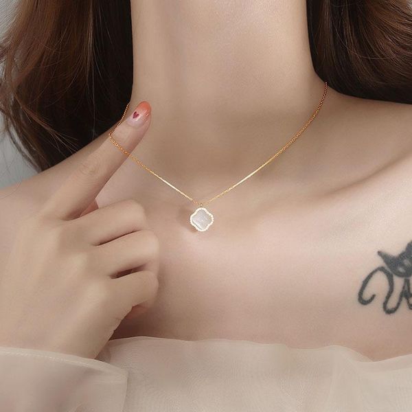 pendant necklaces cat eye four-leaf clover necklace female light luxury niche design clavicle chain women fashion casual jewelry gift, Silver
pendant necklaces cat eye four-leaf clover necklace female light luxury niche design clavicle chain women fashion casual jewelry gift, Silver