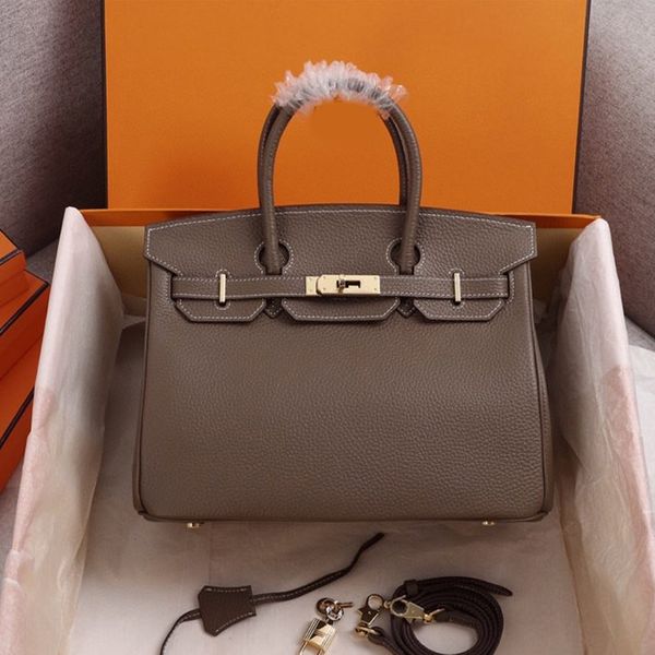 25/30/35cm women tote bag designer bags lady luxury handbags crossbody hand bags sheepskin genuine leather litchi pattern handbag inner zipp
25/30/35cm women tote bag designer bags lady luxury handbags crossbody hand bags sheepskin genuine leather litchi pattern handbag inner zipp