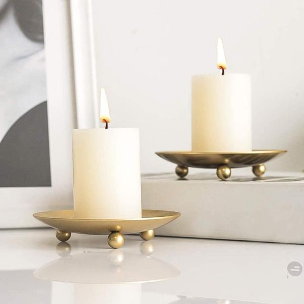 2/4pcs iron plate candle holder gold iron pillar candlestick for led candles wedding party festival table decorations
2/4pcs iron plate candle holder gold iron pillar candlestick for led candles wedding party festival table decorations