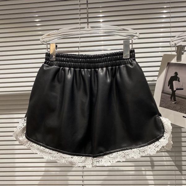 women's shorts lace hook women pu leater 2021 autumn style casual elastic waist three-part leather, White;black
women's shorts lace hook women pu leater 2021 autumn style casual elastic waist three-part leather, White;black