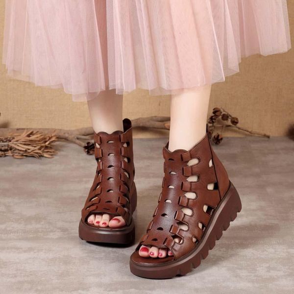 women leather sandals gladiator black casual genuine leather summer shoes for women beige handmade sandals retro shoes2021
women leather sandals gladiator black casual genuine leather summer shoes for women beige handmade sandals retro shoes2021