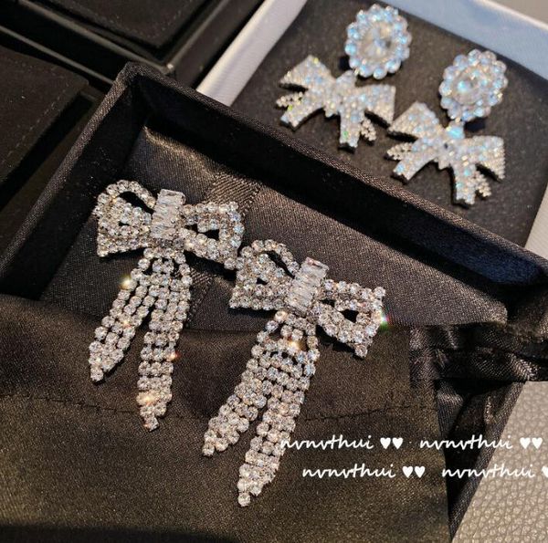 dangle & chandelier bright retro bow earrings white zircon full rhinestone bowknot sweet women tender eardrop, Silver
dangle & chandelier bright retro bow earrings white zircon full rhinestone bowknot sweet women tender eardrop, Silver