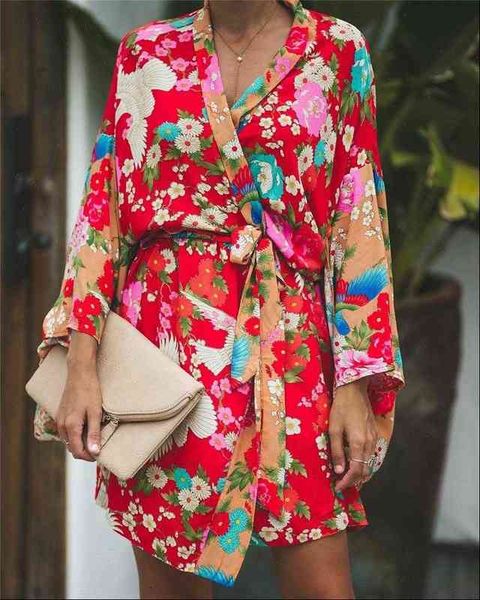 autumn summer long sleeve women shirts bohemian floral casual kimono cardigan flare print thin shirt, White
autumn summer long sleeve women shirts bohemian floral casual kimono cardigan flare print thin shirt, White