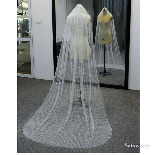 bridal veils high end customized dotted tulle woman chapel for 1 layer wedding veil with comb, Black
bridal veils high end customized dotted tulle woman chapel for 1 layer wedding veil with comb, Black