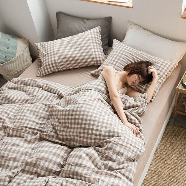 bedding sets washed cotton four-piece set, plaid japanese-style simple nude sleeping
bedding sets washed cotton four-piece set, plaid japanese-style simple nude sleeping