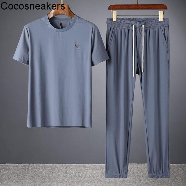 men's tracksuits jsbd summer ultra-thin silk sliding fast drying high-end two-piece ice breathable short sleeve leisure sports suit, Gray
men's tracksuits jsbd summer ultra-thin silk sliding fast drying high-end two-piece ice breathable short sleeve leisure sports suit, Gray