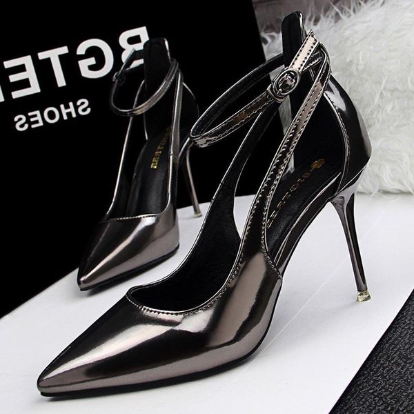 dress shoes high-heeled women's were thin fashion banquet pointed toe high heel side hollow ladies, Black
dress shoes high-heeled women's were thin fashion banquet pointed toe high heel side hollow ladies, Black