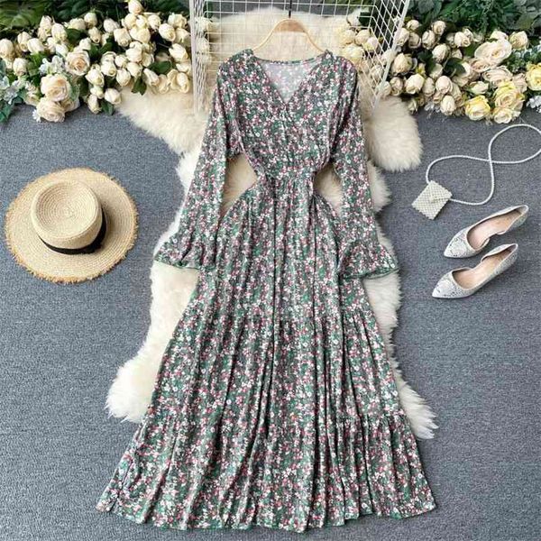 fashion v neck flare sleeve floral print elastic high waist women dress vintage ladies boho a line long maxi dresses vestidos 210603, Black;gray
fashion v neck flare sleeve floral print elastic high waist women dress vintage ladies boho a line long maxi dresses vestidos 210603, Black;gray