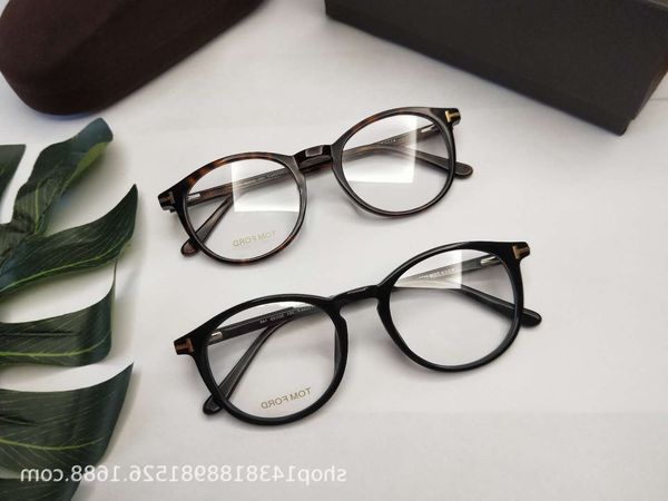 new tomford round plate frame leisure personality fashion f5294 glasses, White;black
new tomford round plate frame leisure personality fashion f5294 glasses, White;black