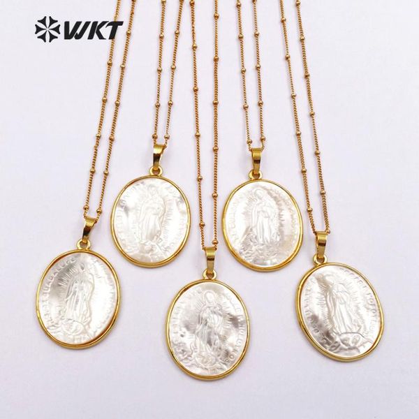 pendant necklaces wt-jn022 wholesale natural round shape shell pendants necklace with 18"gold strim chain for 24k metal electroplated, Silver
pendant necklaces wt-jn022 wholesale natural round shape shell pendants necklace with 18"gold strim chain for 24k metal electroplated, Silver