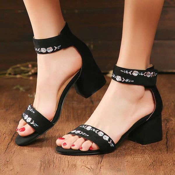 sandals thick heel embroidered women 2021 summer wild ethnic embroidery elegant retro open toe, Black
sandals thick heel embroidered women 2021 summer wild ethnic embroidery elegant retro open toe, Black