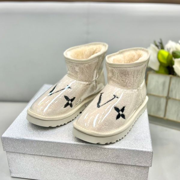 new arrived woman mixed color luxury designer back zipper martin boots femal round toe slivers metal chain ankle shoes a001, Black
new arrived woman mixed color luxury designer back zipper martin boots femal round toe slivers metal chain ankle shoes a001, Black