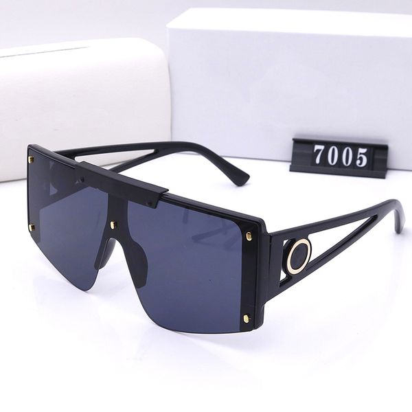 fashion men women sunglasses avant-garde design sun glasses 7005 lens oversized frame catwalk punk style goggle with original case, White;black
fashion men women sunglasses avant-garde design sun glasses 7005 lens oversized frame catwalk punk style goggle with original case, White;black