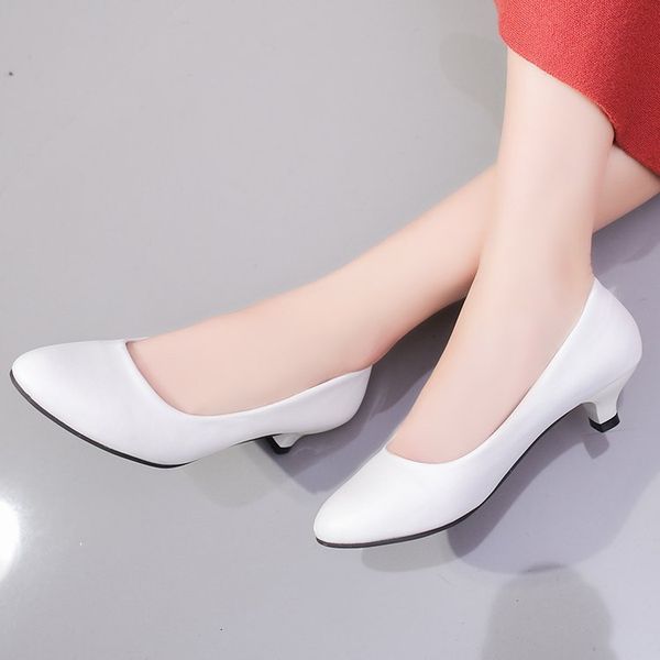black stiletto high woman medium heels with round head three inches work unique leather shoes w77e
black stiletto high woman medium heels with round head three inches work unique leather shoes w77e
