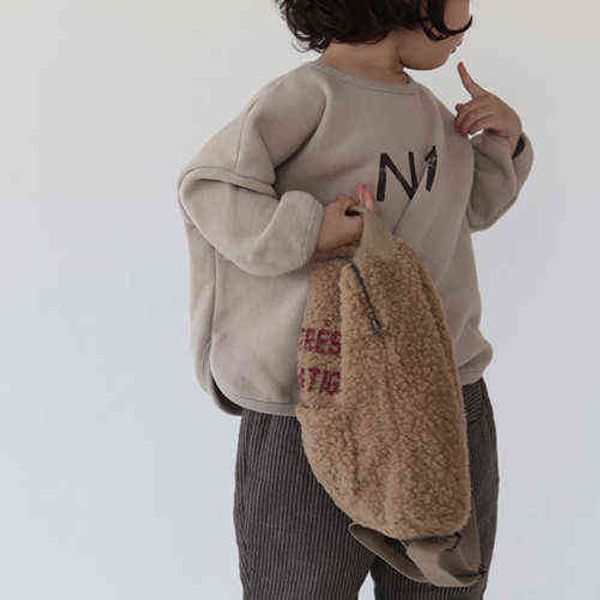 2019 korean children's clothing winter new boys and girls loose shoulders letter printing velvet boys long sleeve g1224, Blue
2019 korean children's clothing winter new boys and girls loose shoulders letter printing velvet boys long sleeve g1224, Blue