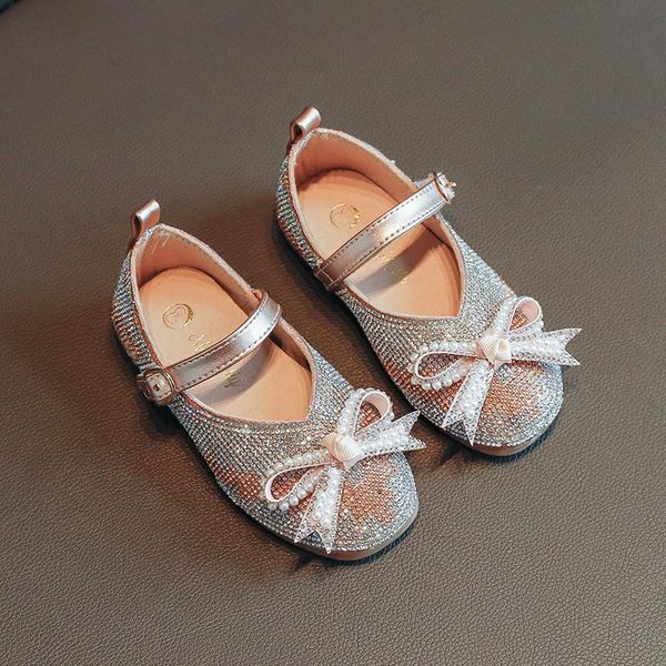 flat shoes girls' small leather 2021 spring shallow mouth rhinestone single children' performance fashion princess, Black;grey
flat shoes girls' small leather 2021 spring shallow mouth rhinestone single children' performance fashion princess, Black;grey