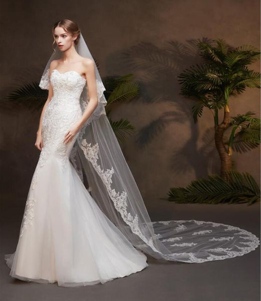 bridal veils beautiful appliqued lace edge 300cm long veil two layers white ivory bride wedding accessoire with comb, Black
bridal veils beautiful appliqued lace edge 300cm long veil two layers white ivory bride wedding accessoire with comb, Black