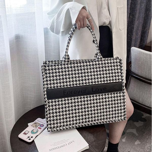 evening bags elegant canvas totes women casual tote bag plaid big capacity handbags female stree shopping shoulder purse
evening bags elegant canvas totes women casual tote bag plaid big capacity handbags female stree shopping shoulder purse