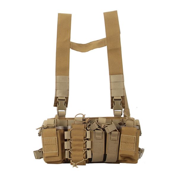 outdoor vest multi-functional tactical chest hanging waterproof breathable wear-resistant fan c as training clothes
outdoor vest multi-functional tactical chest hanging waterproof breathable wear-resistant fan c as training clothes