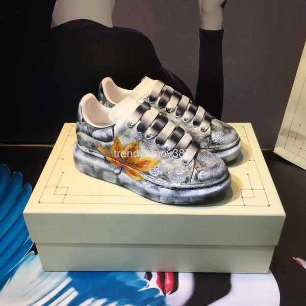 dress shoes graffiti camouflage maple leaf white shoes couple style star sports muffin thick soled board fashion single, Black
dress shoes graffiti camouflage maple leaf white shoes couple style star sports muffin thick soled board fashion single, Black
