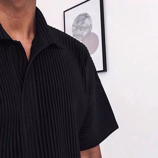 men's polos pleated men's shirt lapel short sleeve korean fashion trend pullovermen clothing polo tp9001 0f1z, White;black
men's polos pleated men's shirt lapel short sleeve korean fashion trend pullovermen clothing polo tp9001 0f1z, White;black