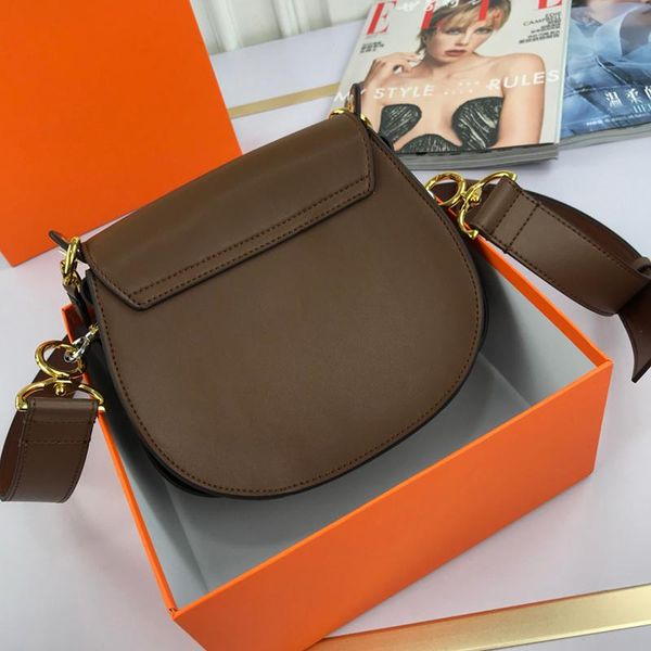 evening bags 2021 retro strap wide diagonal bag female shoulder piggy saddle trend fashion women handbags
evening bags 2021 retro strap wide diagonal bag female shoulder piggy saddle trend fashion women handbags