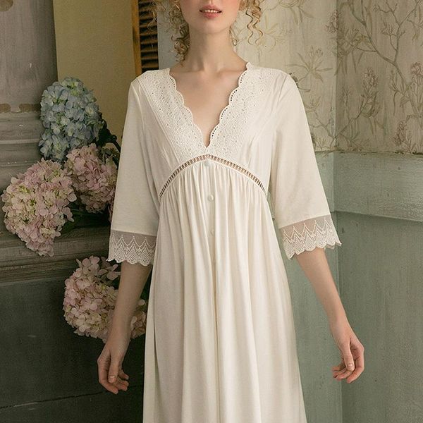 women's white lolita dress lace princess sleepshirts vintage deep v neck cotton nightgowns.victorian nightdress lounge sleepwear, Black;red
women's white lolita dress lace princess sleepshirts vintage deep v neck cotton nightgowns.victorian nightdress lounge sleepwear, Black;red