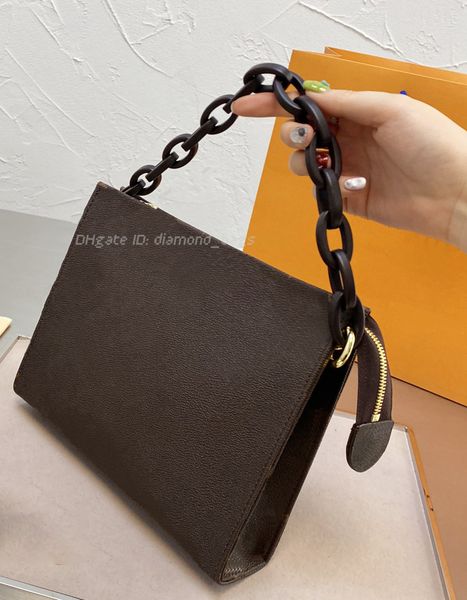 2021 ss women luxurys designers bags wallet shoulder cross body bag letter totes purse letters floral purses satchel envelope tote wallets l, Red;black
2021 ss women luxurys designers bags wallet shoulder cross body bag letter totes purse letters floral purses satchel envelope tote wallets l, Red;black