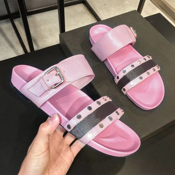 fashion women men shoes slides slipper lady wedge sandal for woman letter sandals classic womans beach shoe with box, Black
fashion women men shoes slides slipper lady wedge sandal for woman letter sandals classic womans beach shoe with box, Black