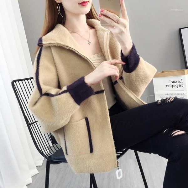 imitation mink velvet coat women fashion casual knitted cardigan sweater autumn short jacket women's wool & blends, Black
imitation mink velvet coat women fashion casual knitted cardigan sweater autumn short jacket women's wool & blends, Black