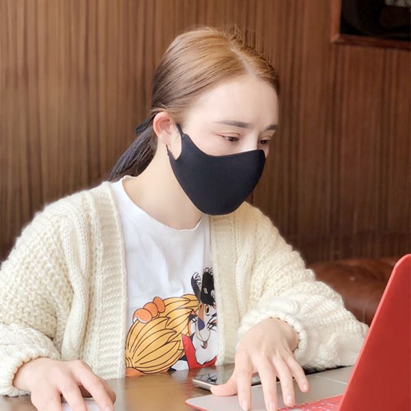female mask male parent-child net red same black sunscreen spring and summer tide sponge mask breathable washable
female mask male parent-child net red same black sunscreen spring and summer tide sponge mask breathable washable