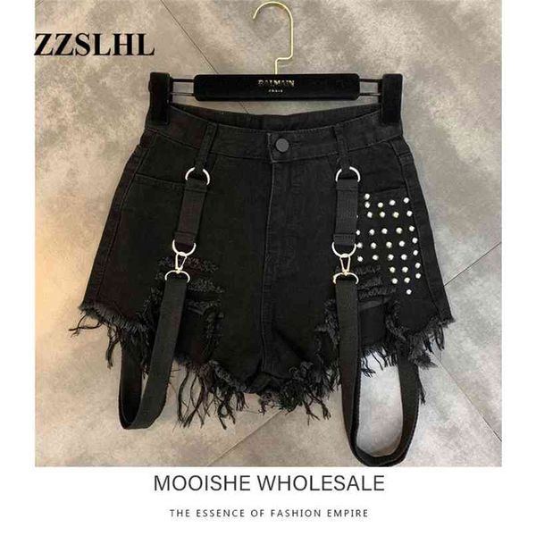 spring summer liuding hole with shoulder strap trend female denim shorts 210623, White;black
spring summer liuding hole with shoulder strap trend female denim shorts 210623, White;black