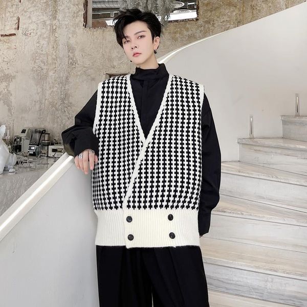 men's vests v-neck knitted vest men vintage fashion loose casual plaid pullover sleeveless sweater man women waistcoat knitwear, Black;white
men's vests v-neck knitted vest men vintage fashion loose casual plaid pullover sleeveless sweater man women waistcoat knitwear, Black;white