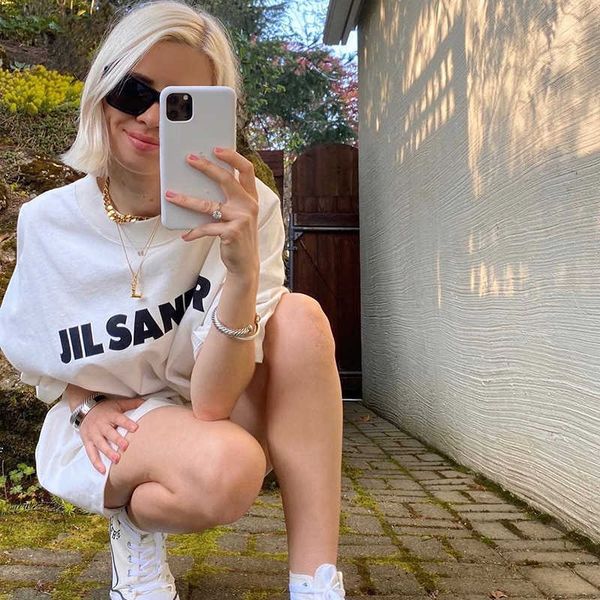 women's t-shirt letter printing cozy tees women summer short sleeve o neck white loose shirts casual cotton tshirts 2021 1qsw
women's t-shirt letter printing cozy tees women summer short sleeve o neck white loose shirts casual cotton tshirts 2021 1qsw
