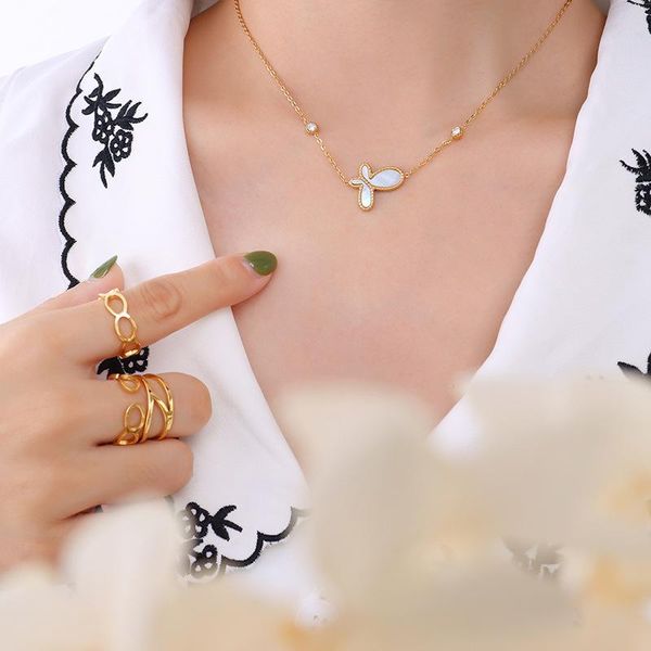 pendant necklaces yaonuan romantic white seashell butterfly gold plated titanium steel necklace for women clavicle chain fashion jewelry, Silver
pendant necklaces yaonuan romantic white seashell butterfly gold plated titanium steel necklace for women clavicle chain fashion jewelry, Silver
