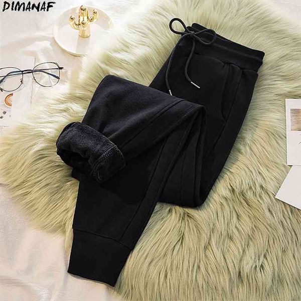 women pants plus size thick fleece slacks winter solid female office home wear elastic waist loose casual 210531, Black;white
women pants plus size thick fleece slacks winter solid female office home wear elastic waist loose casual 210531, Black;white