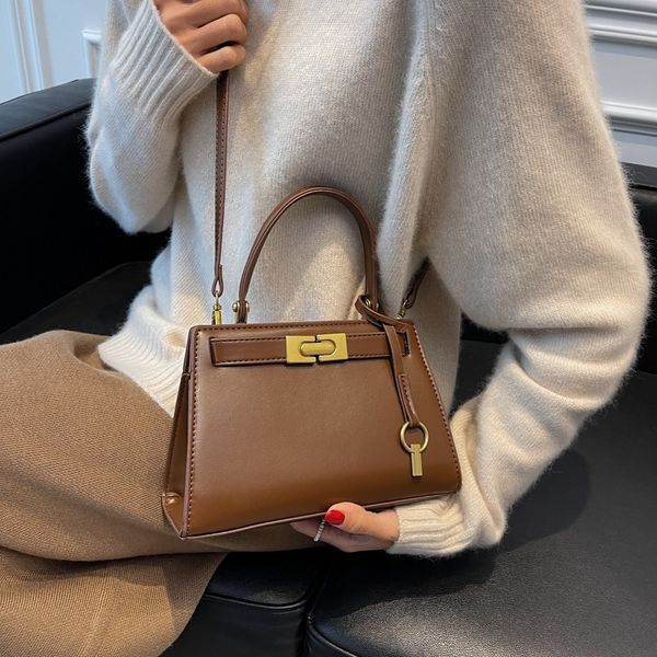 new handbags women's bag single shoulder small handbag autumn underarm bags fashion versatile hand texture messenger women clutches cas
new handbags women's bag single shoulder small handbag autumn underarm bags fashion versatile hand texture messenger women clutches cas