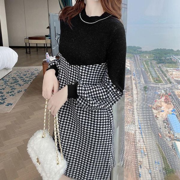 new autumn / winter 2021 light mature temperament style stitching wool knitting long sleeve loose dress, Black;gray
new autumn / winter 2021 light mature temperament style stitching wool knitting long sleeve loose dress, Black;gray