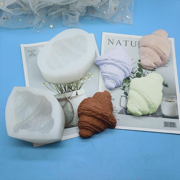 craft tools croissant shape scented candle silicone mold diy simulation bread household chocolate cake baking
craft tools croissant shape scented candle silicone mold diy simulation bread household chocolate cake baking