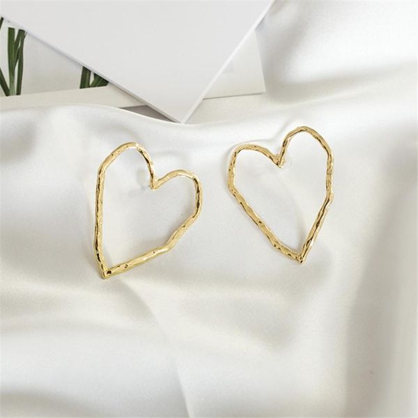 stud fashion metal hollow heart earrings woman exaggerated big punk nightclub for women jewelry 2021, Golden;silver
stud fashion metal hollow heart earrings woman exaggerated big punk nightclub for women jewelry 2021, Golden;silver