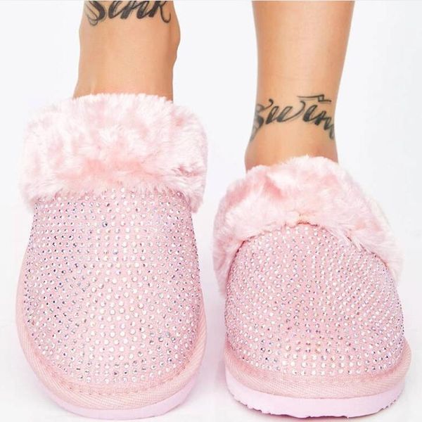 faux fur warm house slippers women 2021 new fashion women's slippers winter new hedging rhinestone flat home 35-43, Black
faux fur warm house slippers women 2021 new fashion women's slippers winter new hedging rhinestone flat home 35-43, Black