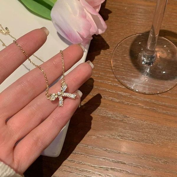 pendant necklaces light luxury niche bow necklace female clavicle chain exquisite design sense versatile simple neck, Silver
pendant necklaces light luxury niche bow necklace female clavicle chain exquisite design sense versatile simple neck, Silver